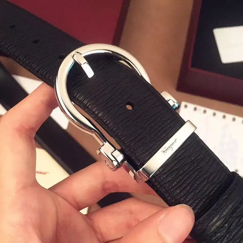 Salvatore Ferragamo s Belte 1905BL0039