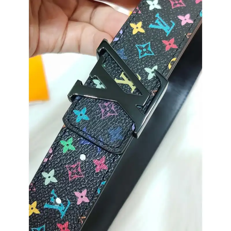 LV s Belte 19XIA0055