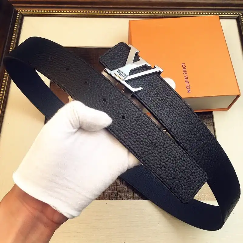 LV s Belte 19XIA0083