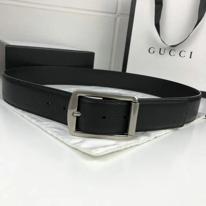 G*u*i s belt 2007xf0092