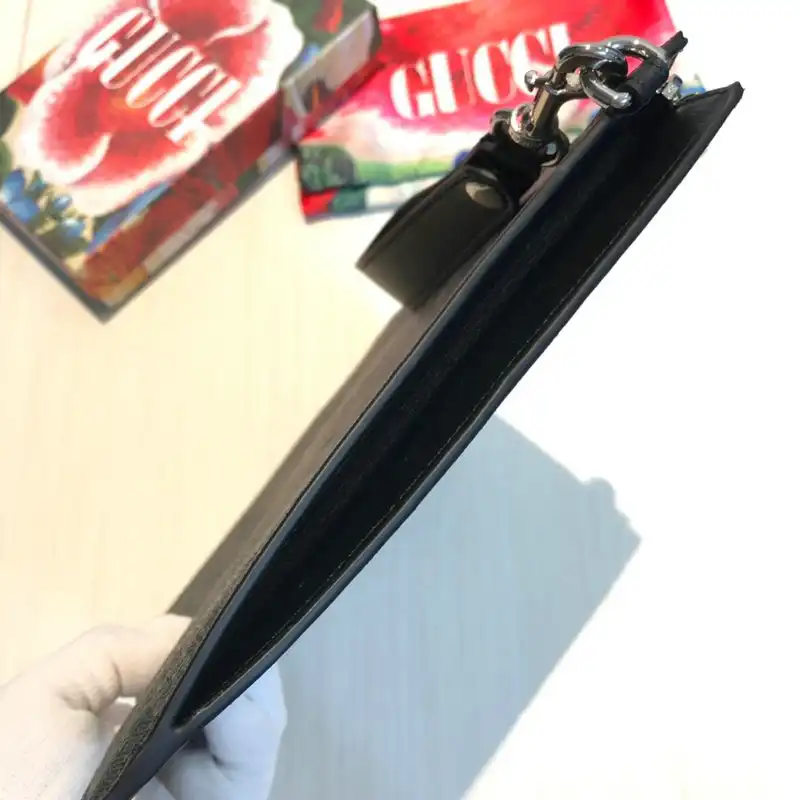 G*u*i bags 20guc0076