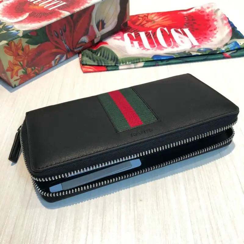 G*u*i bags 20guc0136