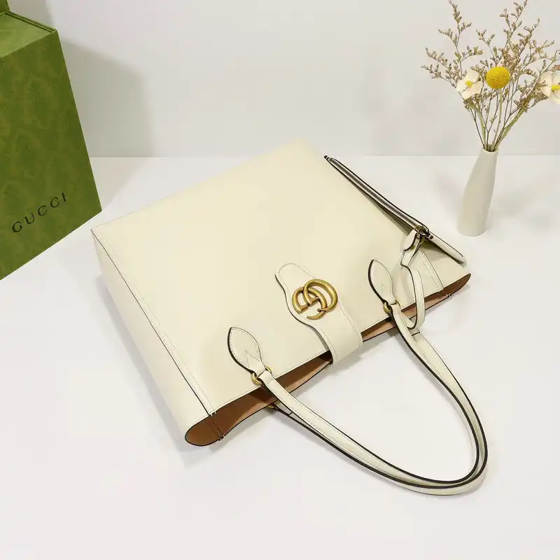 G*u*i bags 2106dj0036