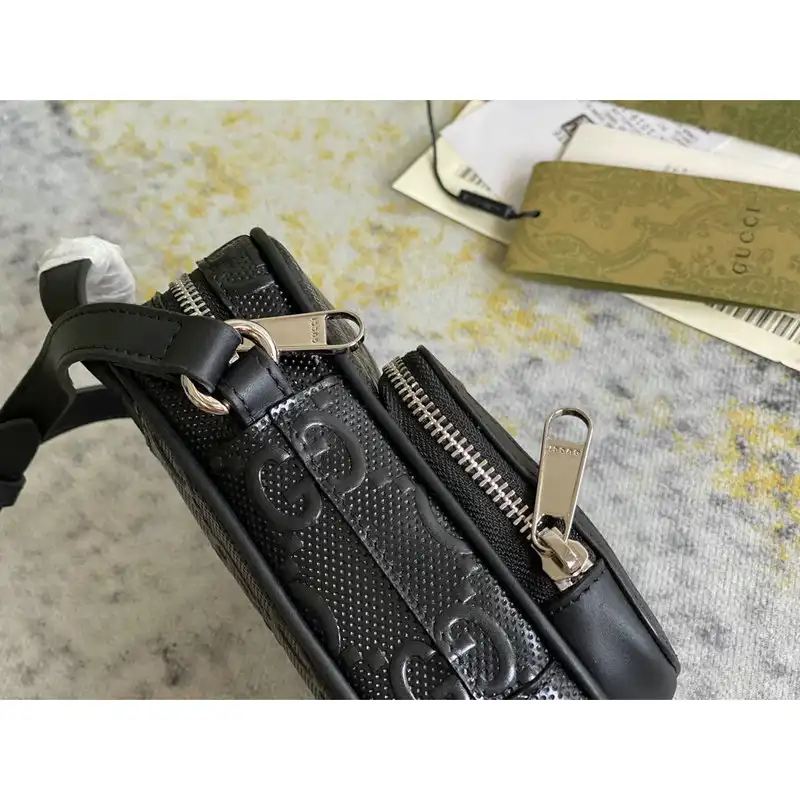 G*u*i bag 2110dj0036