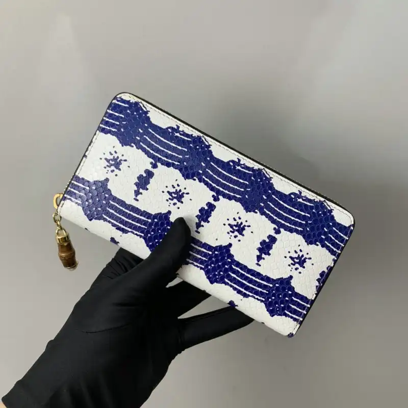 G*u*i bags 2112dj0073