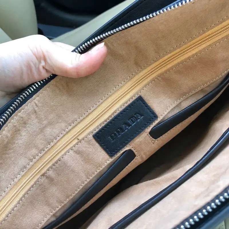 Prada Bag 2112YZ0096