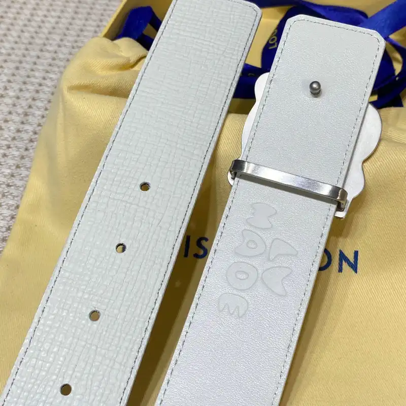 LV Belts 2201XA0134