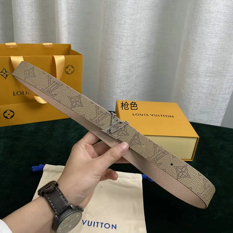 LV Belts 2202XA0050