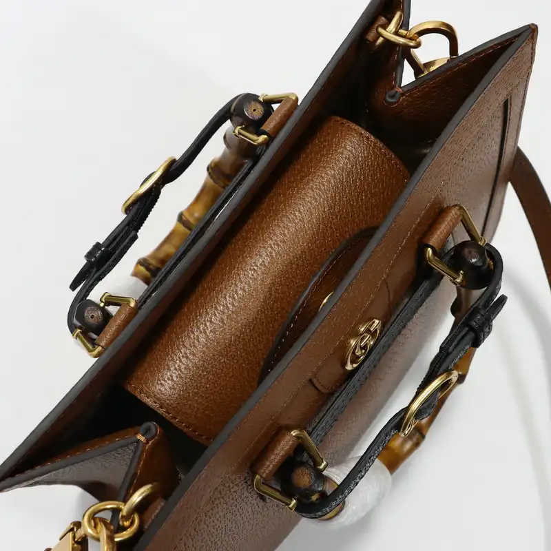 G*u*i bag 2206dj0030