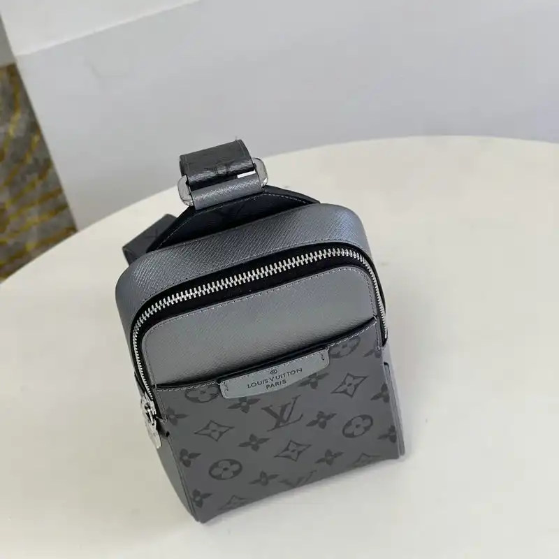 LV Bag 2206YA0055