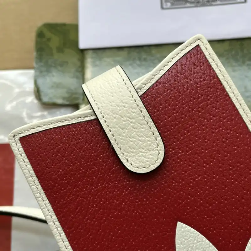 G*u*i bag 2207ya0019