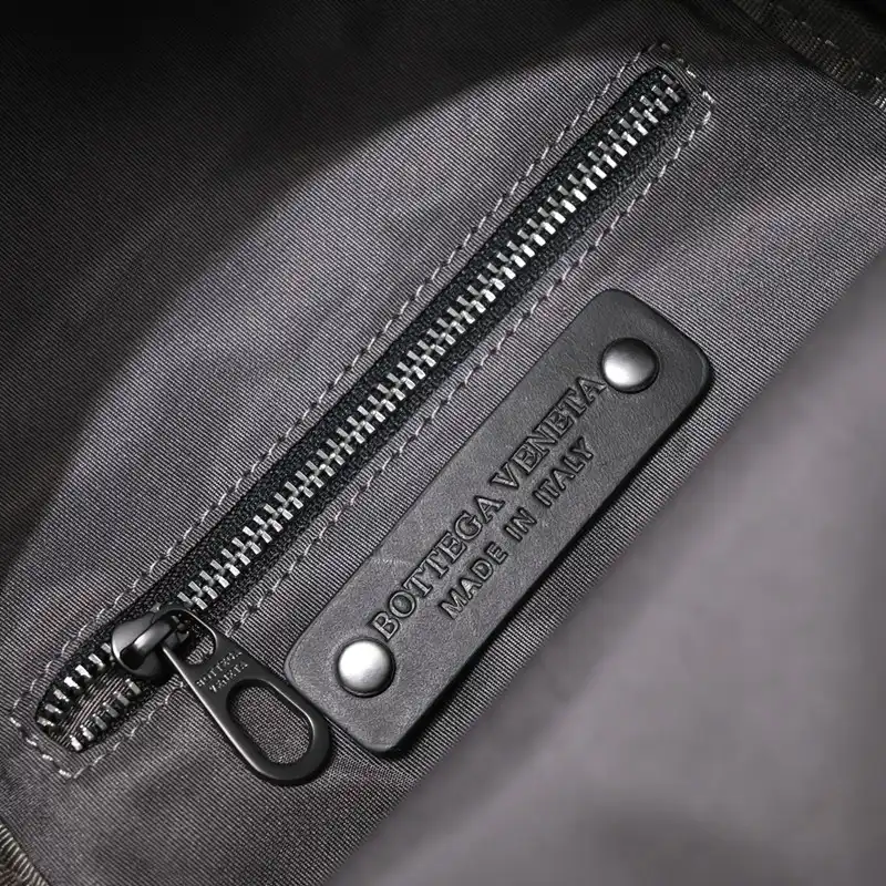 Bottega Veneta Bag 2212YZ0050