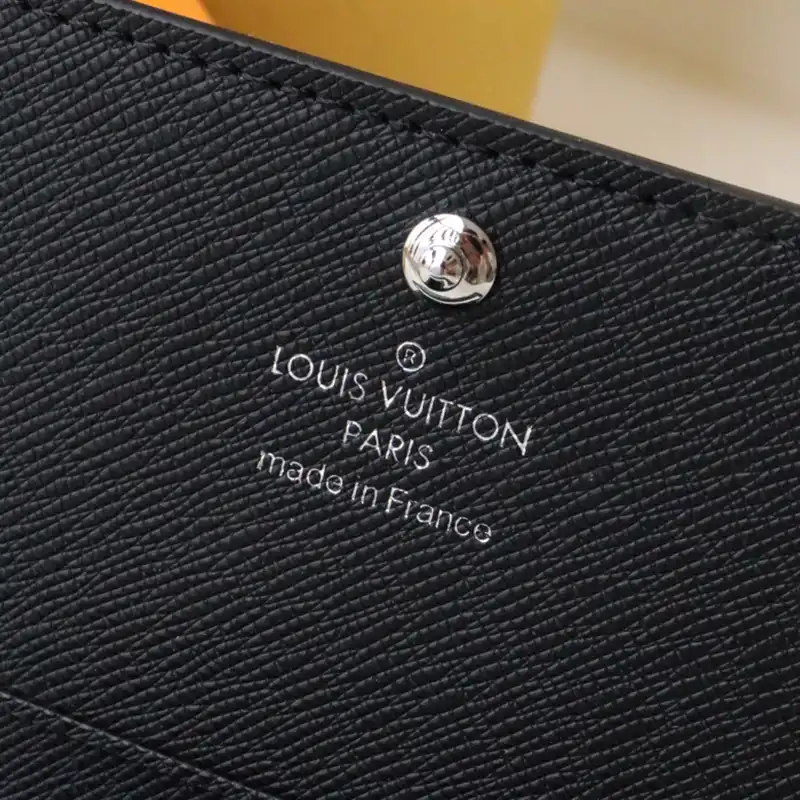LV Bag 2304DJ0112