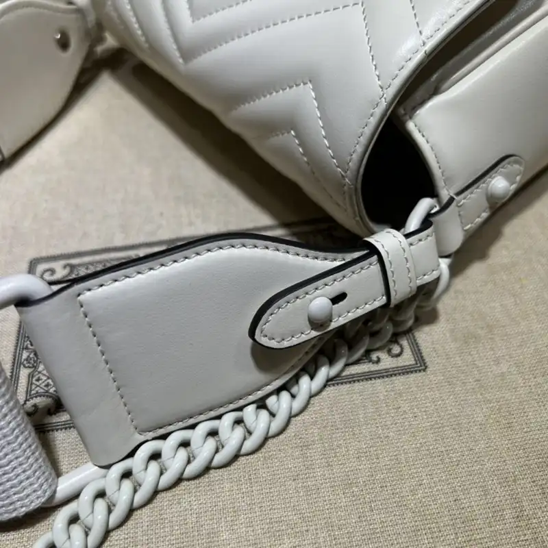 G*u*i bag 2304ya0094