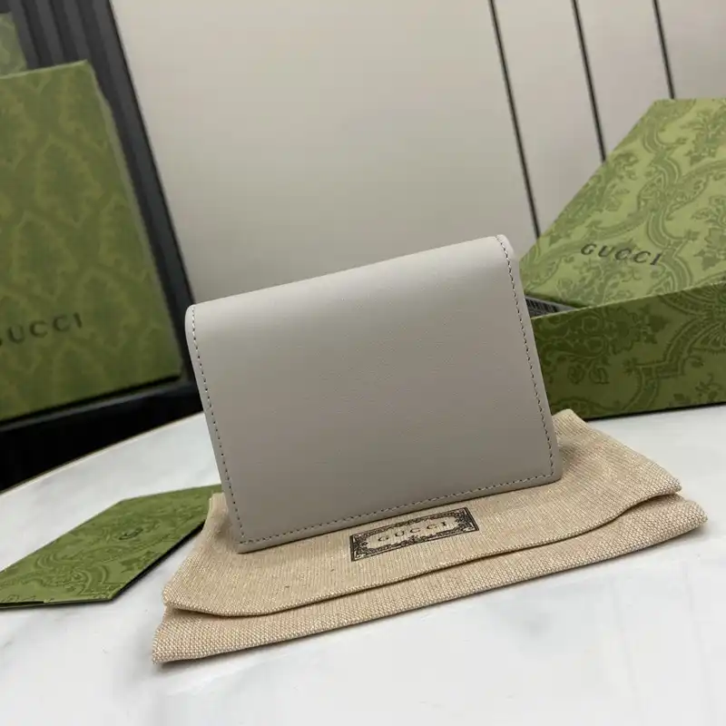 G*u*i bags 2407yz0253