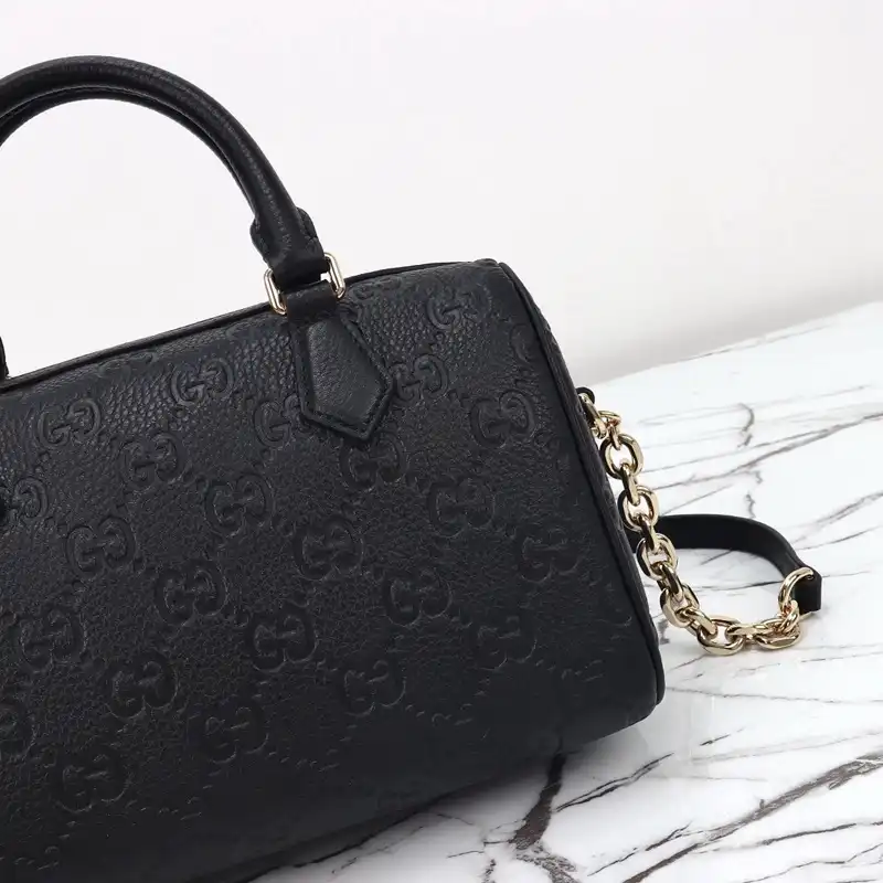 G*u*i bags 2410ya0192