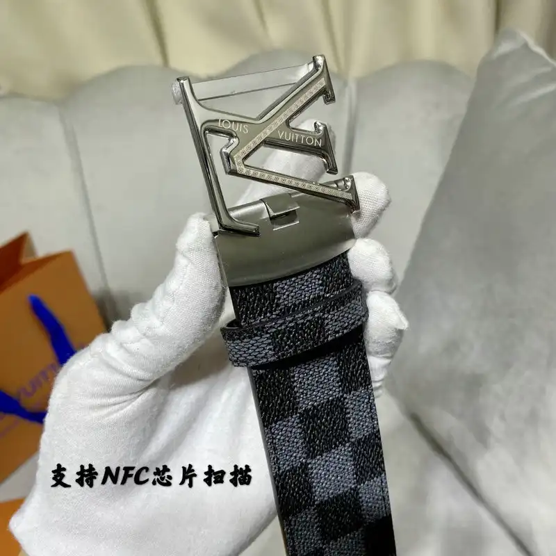LV Belt 20XA11220
