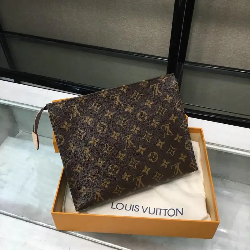 LV Bags 19T1L0234