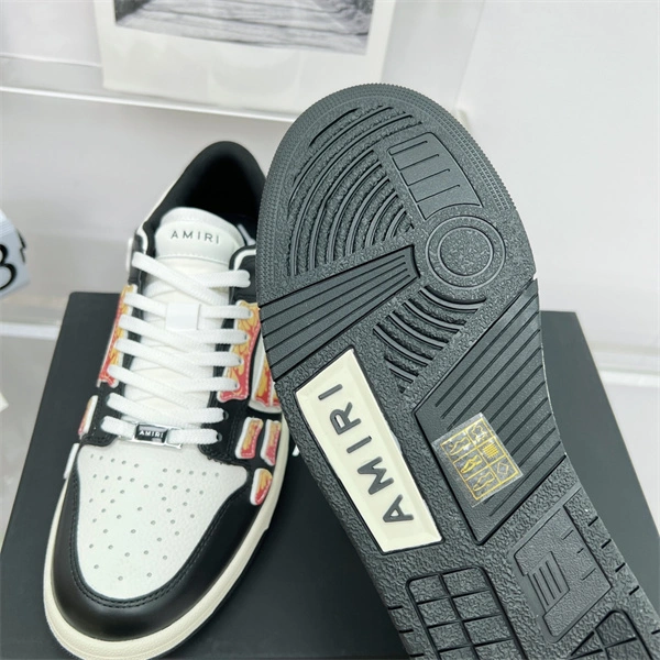 AMIR1 SNEAKERS SoftTouch 699