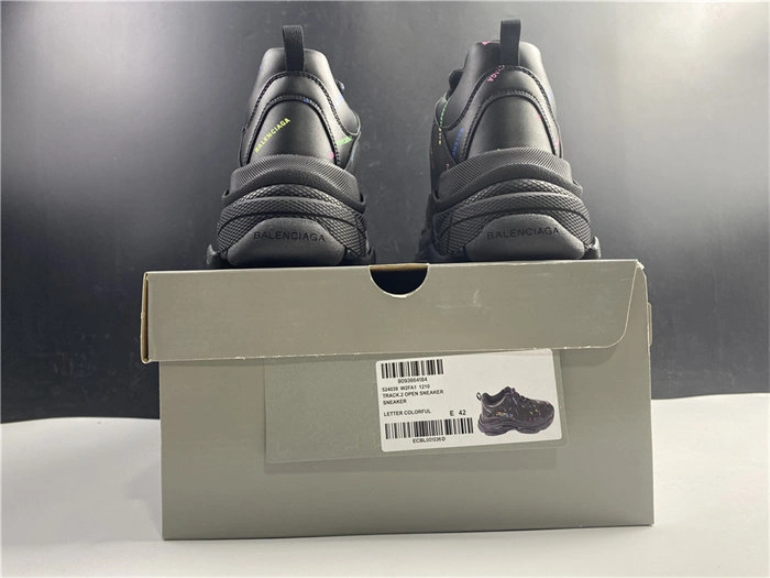 BLCG SNEAKER TRIPLE.S.524039 W2FA1 TravelReady 4504