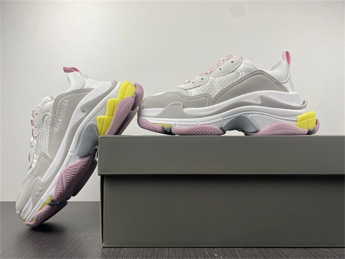 BLCG Triple S White Yellow 524039 W2FW4 TopPick 4451