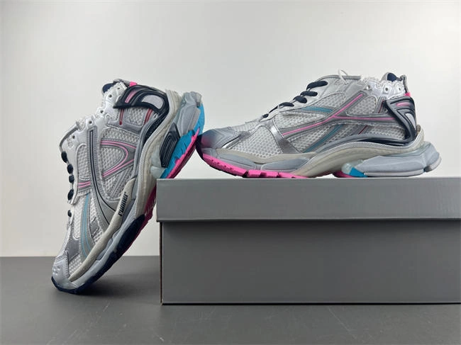 Reliable Balenciaga 772774-W3RNY- 4302