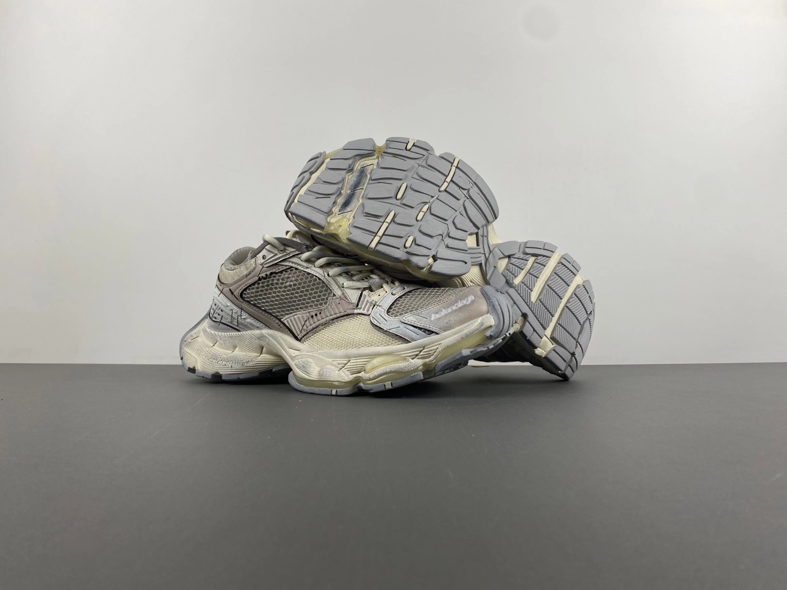 Chic Balenciaga 803681-W3ST4- 4291