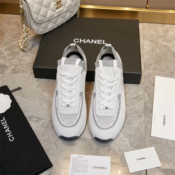 EyeCatching Chanal Sneakers 2219