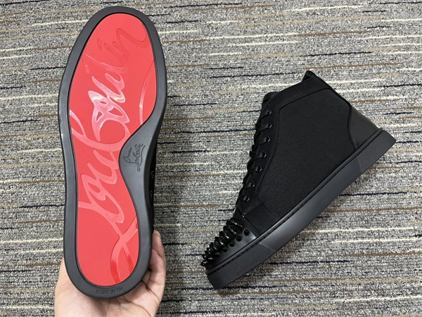 Casual Christian Louboutin 2706