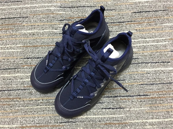 DR Sneakers Durable 1330