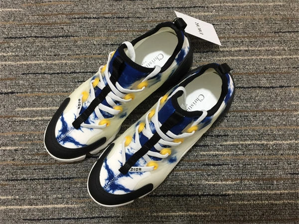 DR Sneakers Unique 1333