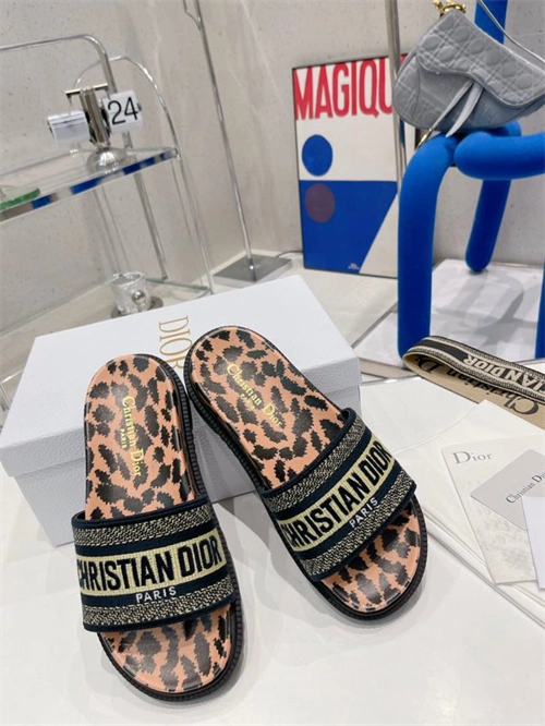 Dio Slipper TopPick 5821