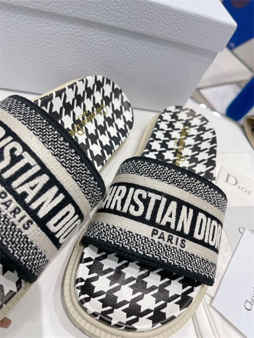 Snug Dio Slipper 5820