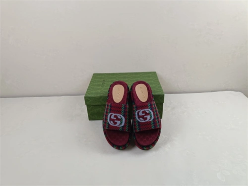 Popular Gocci Slipper 5607