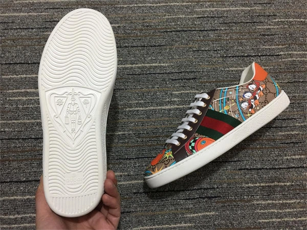 lightweight G*u*i ace sneaker 147