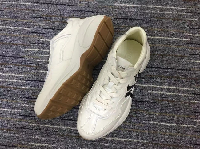 G*u*i rhyton sneaker thermal 256