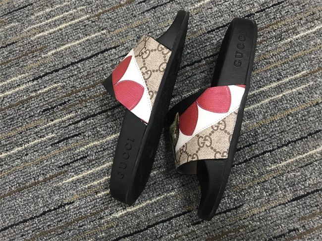 G*u*i slide stylish 376