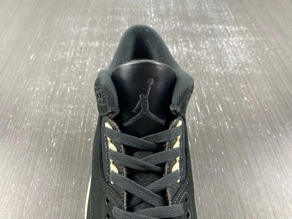 Jordan 3 Retro Off Noir CK9246- Trendsetting 3812