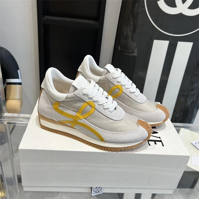 Effortless Loewe Sneaker 2460