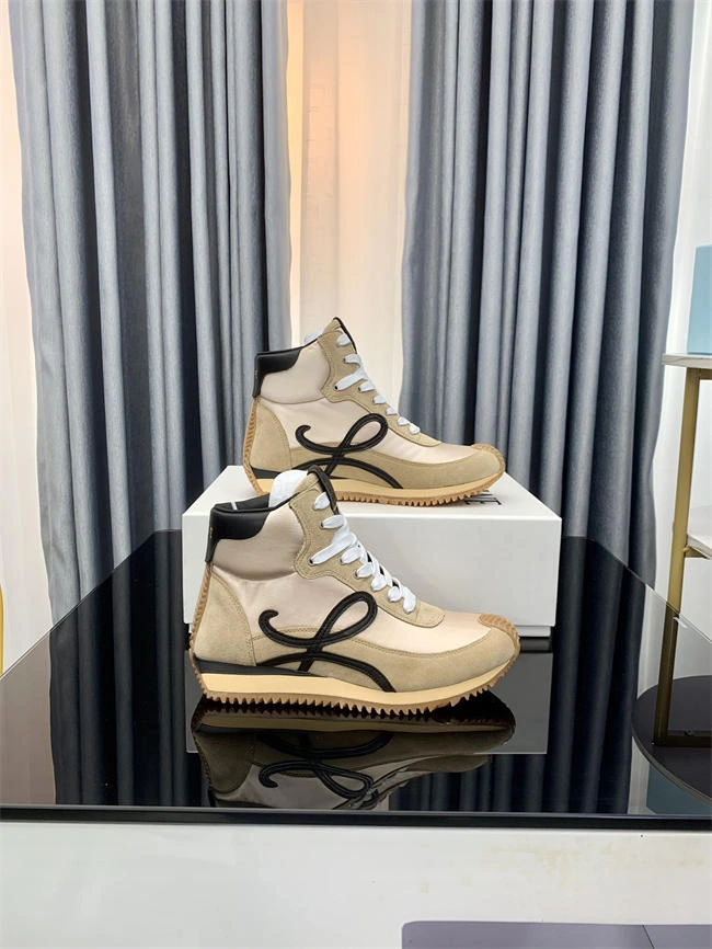 Breathable Loewe Sneaker 2457