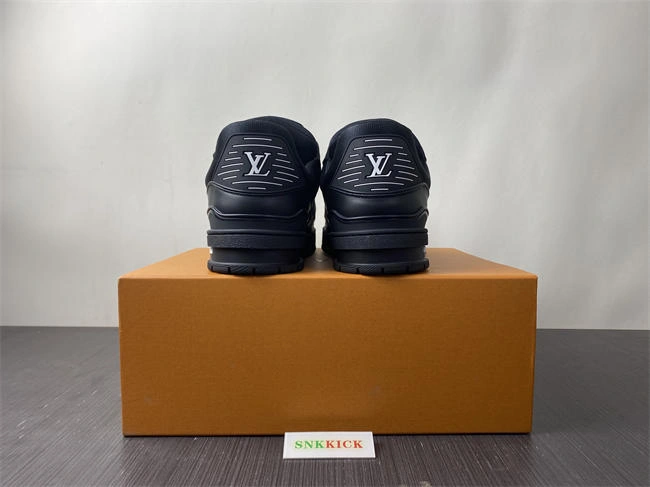 Compact Louis Vuitton 1647