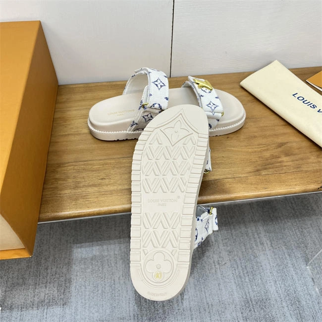 Lv Slipper Durable 5554