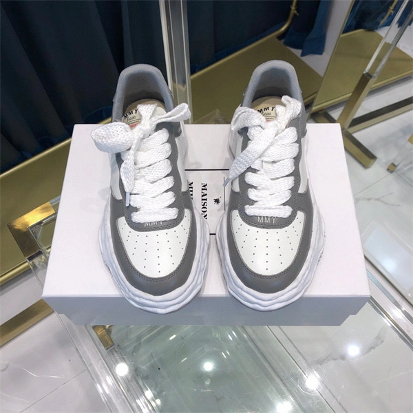 Contemporary MMY 3022