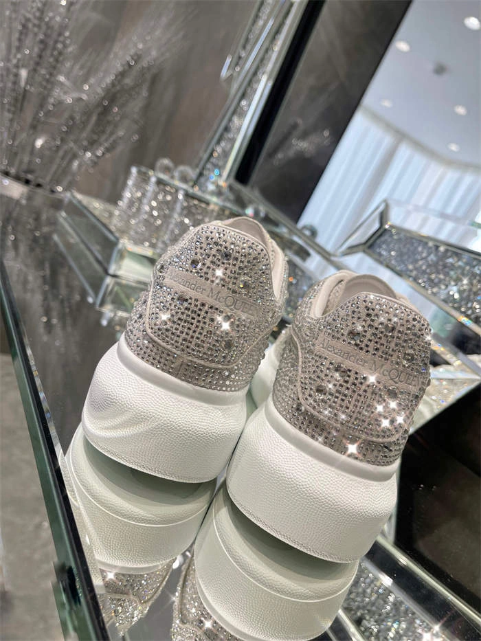 Mc Queen Flexible 2515