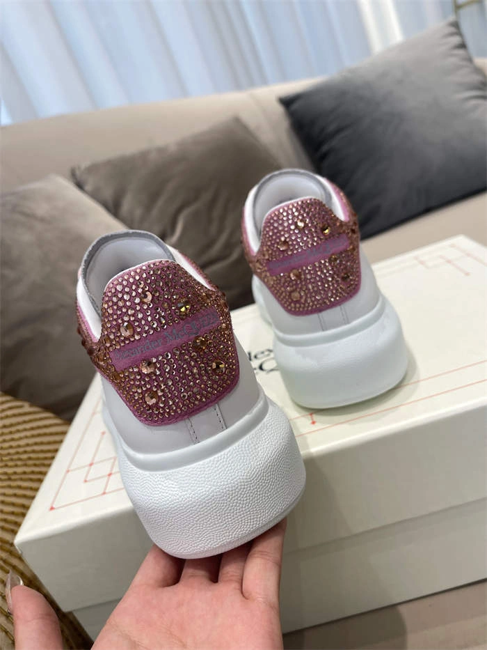 Mc Queen FreshLook 2554