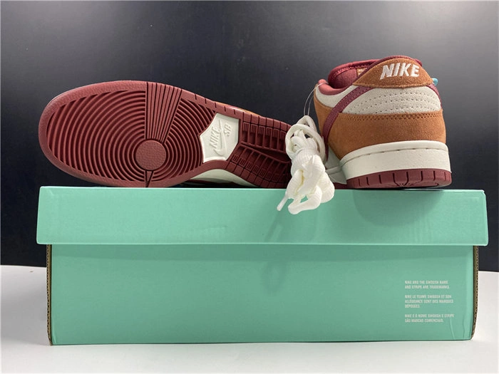Youthful Nike SB Dunk Low Pro Dark Russet Cedar BQ6817- 4914