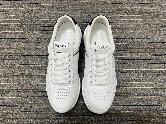 Stretchable Prada Sneaker 3362